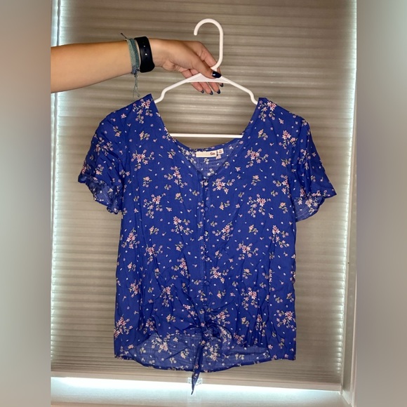 Women’s Floral Button up Tie Blouse - Picture 1 of 4